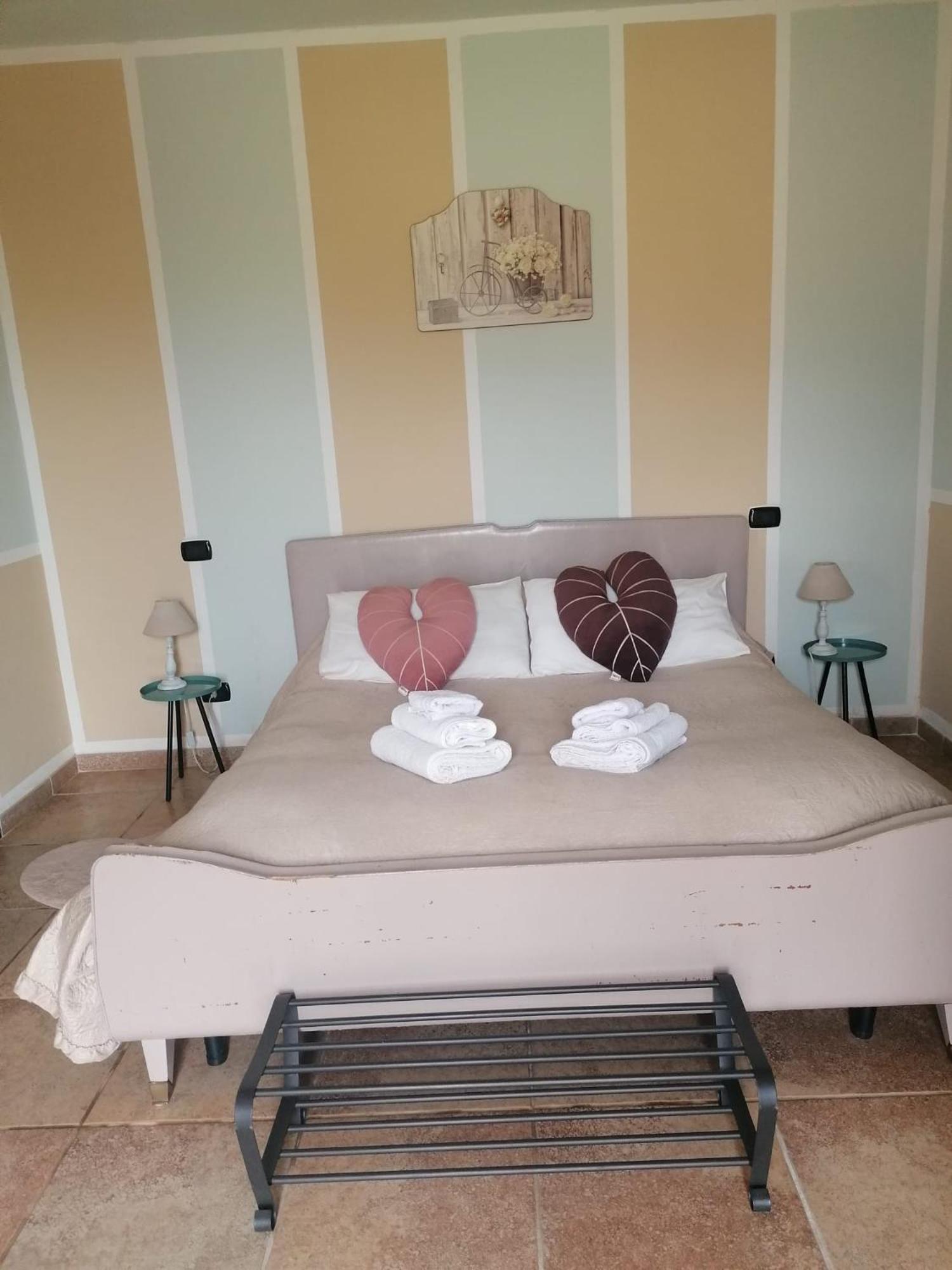 セルモネータ Casale Cavatella Bed & Breakfast エクステリア 写真