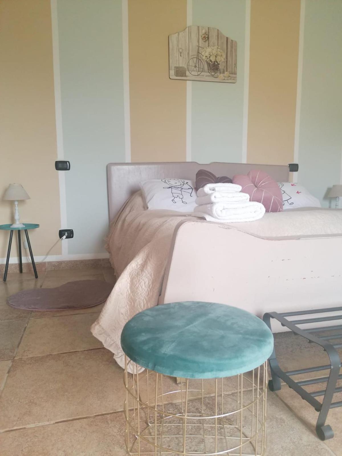 セルモネータ Casale Cavatella Bed & Breakfast エクステリア 写真
