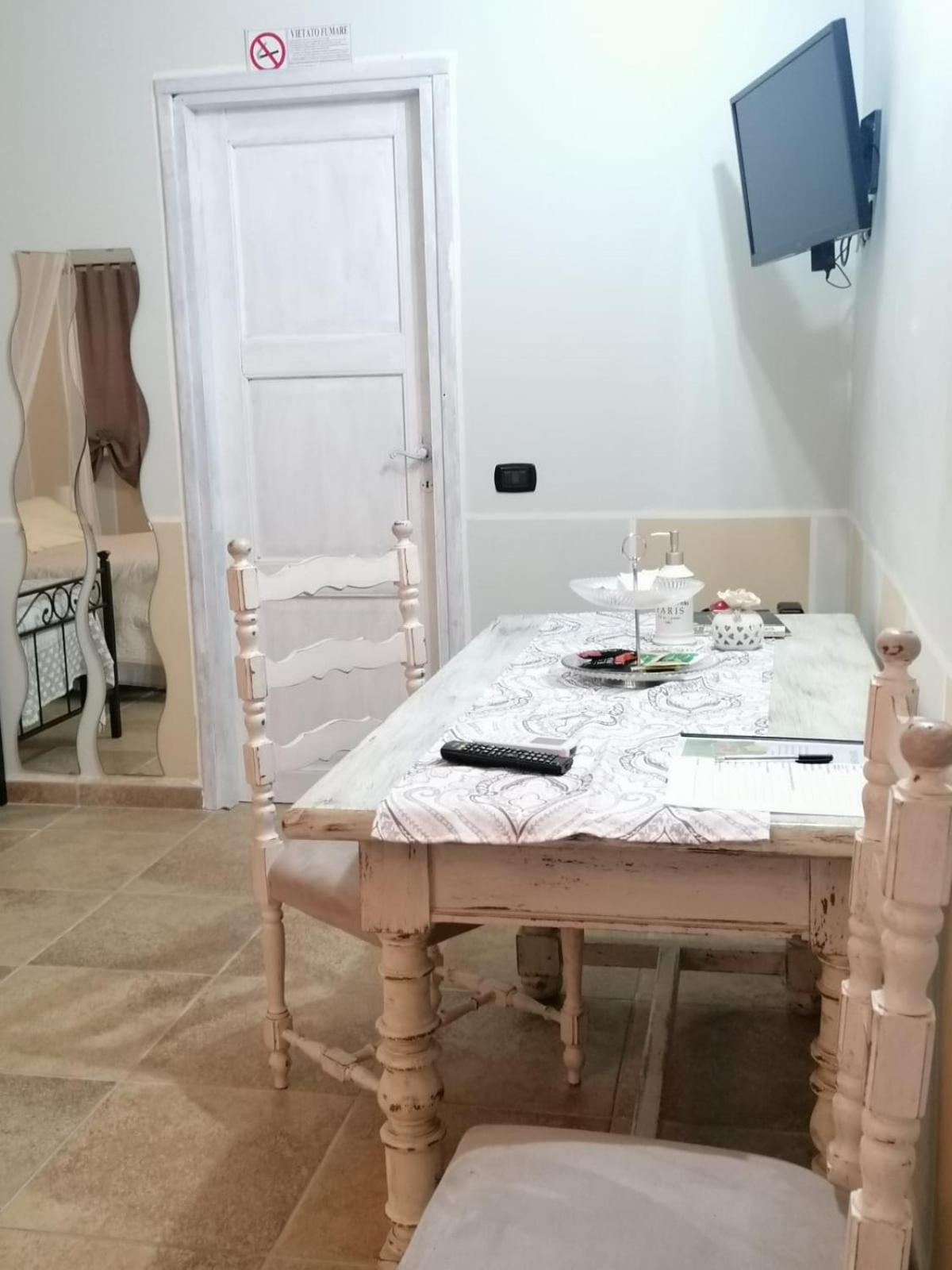 セルモネータ Casale Cavatella Bed & Breakfast エクステリア 写真